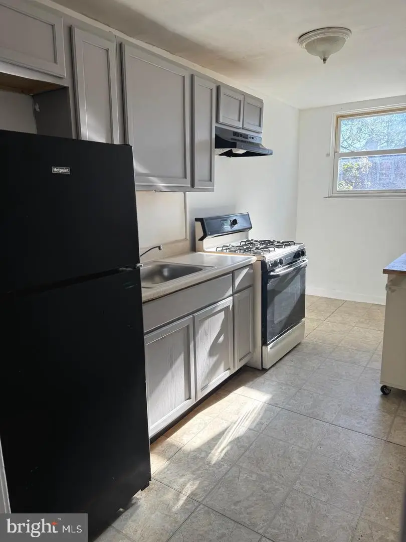 7736 Gilbert St, Philadelphia, PA 19150 - #2