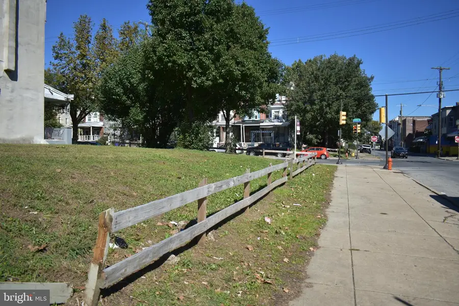 1700 W Erie Ave, Philadelphia, PA 19140 - #3