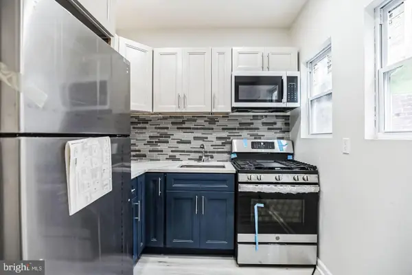 2864 N Leithgow St, PHILADELPHIA, PA 19133