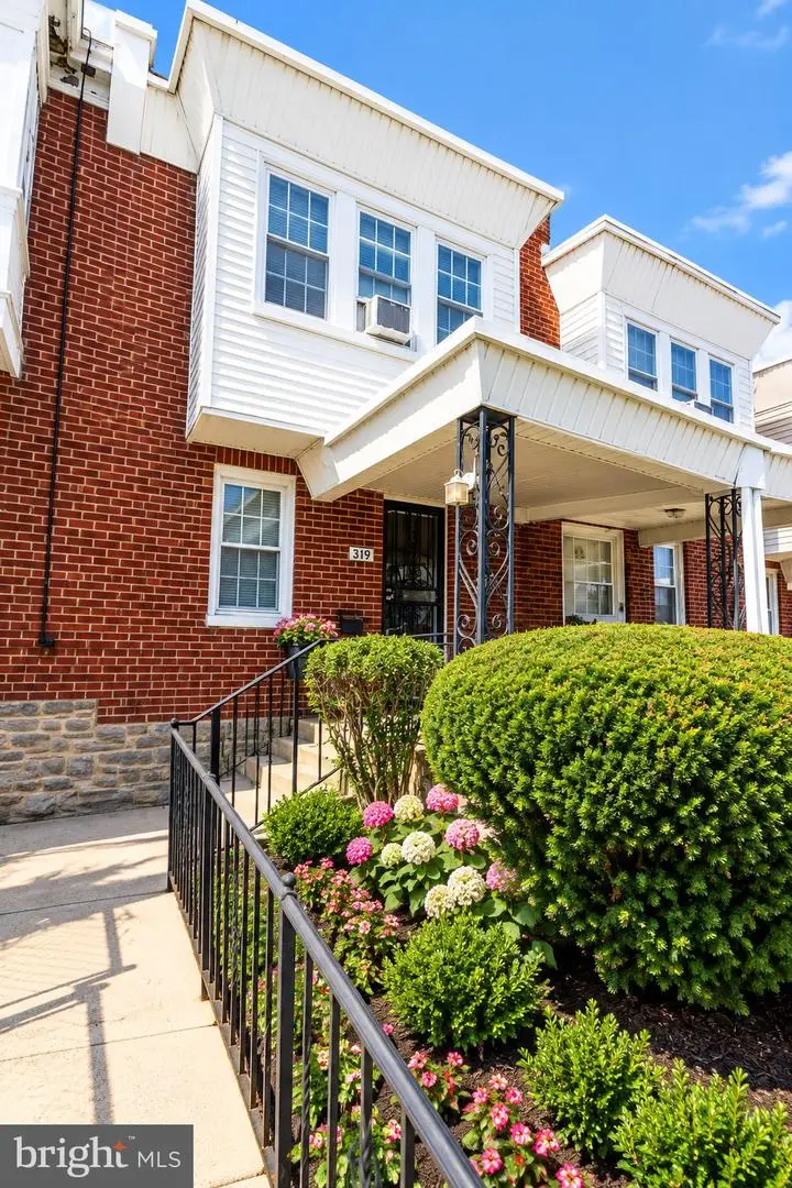 319 W Milne St, Philadelphia, PA 19144 - #1