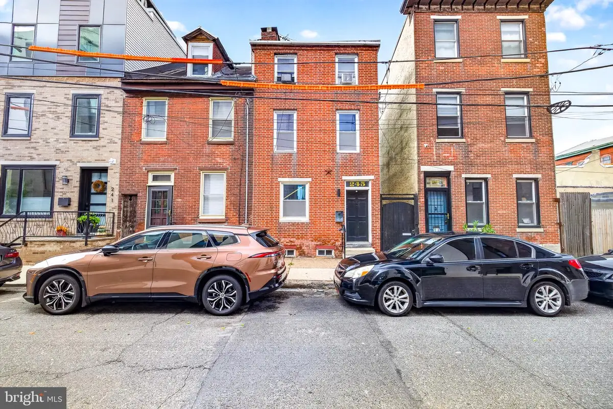 245 E Allen St, Philadelphia, PA 19125 - #1