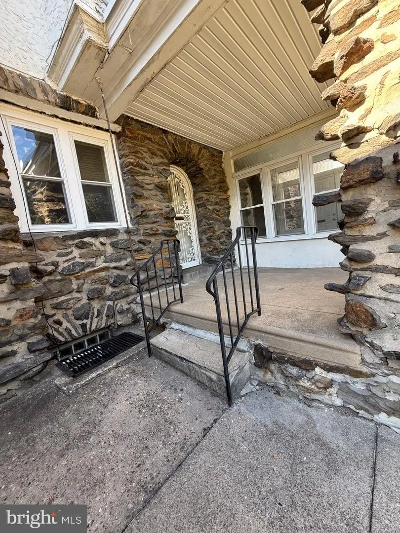 371 E Cliveden St, Philadelphia, PA 19119 - #2