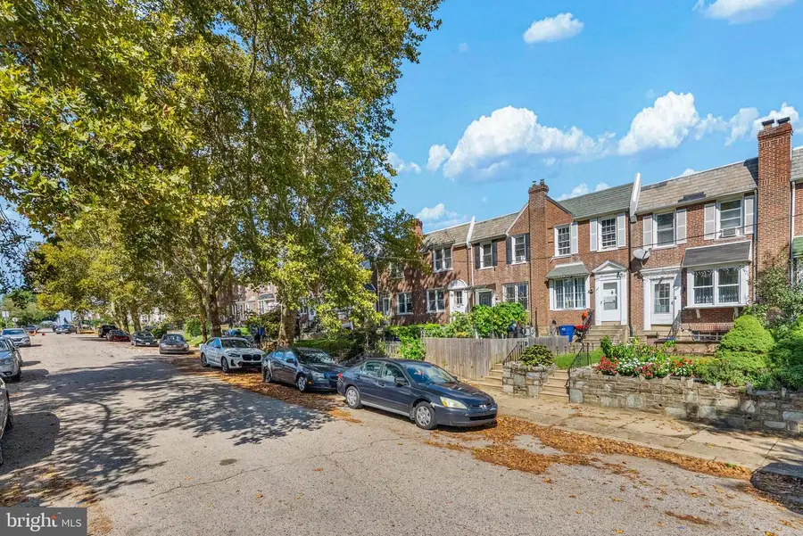 3329 Glenview St, Philadelphia, PA 19149 - #2