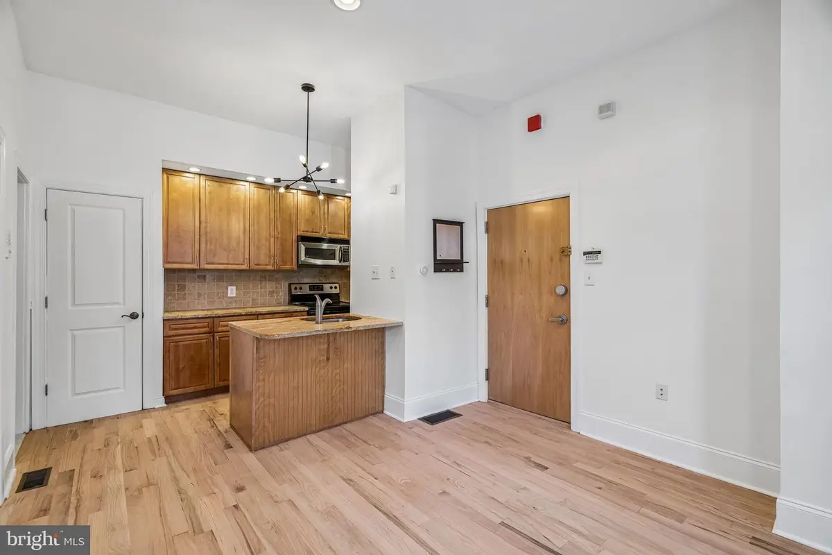 4900 Cedar Ave #1d, Philadelphia, PA 19143 - #1