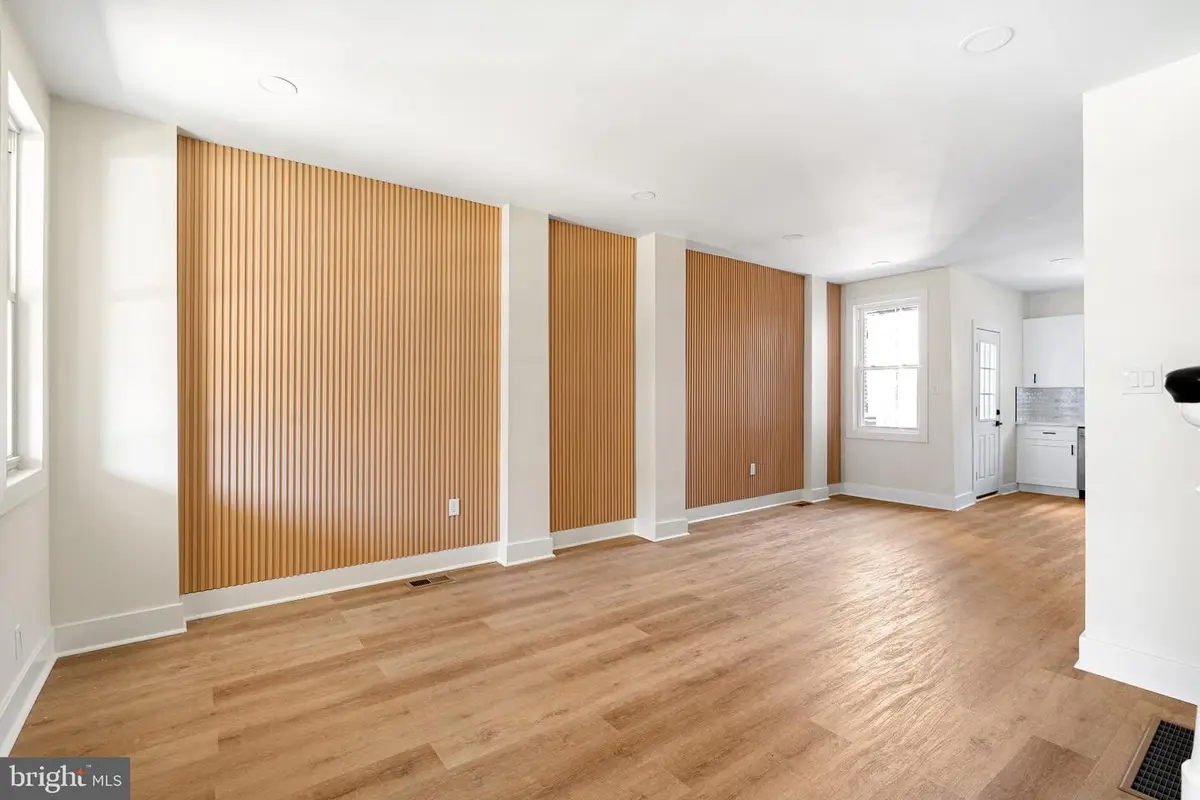 1633 S Lindenwood St, Philadelphia, PA 19143 - #1