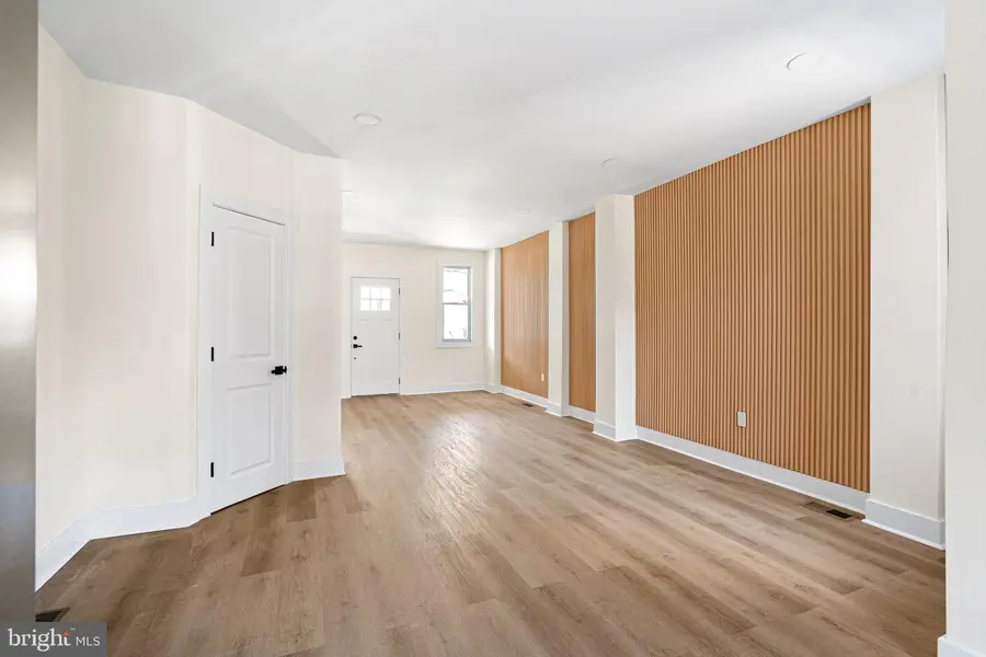 1633 S Lindenwood St, Philadelphia, PA 19143 - #3