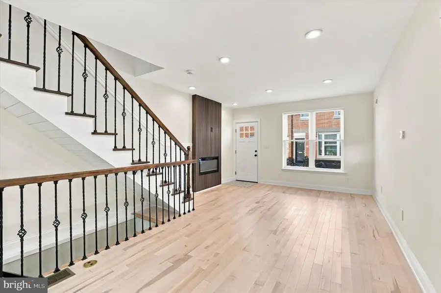 2437 S Reese St, Philadelphia, PA 19148 - #3