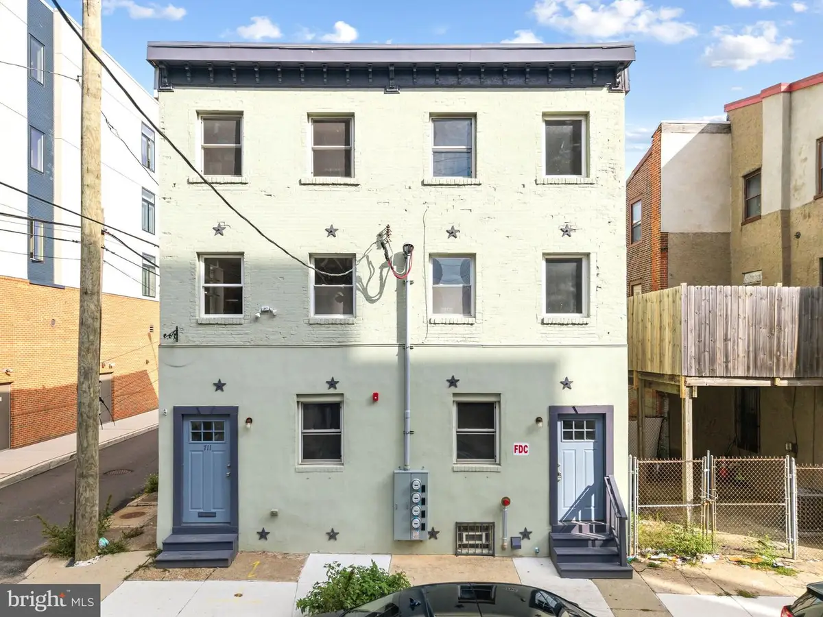711 W Thompson St, Philadelphia, PA 19122 - #1