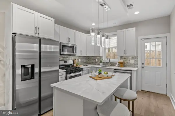 2536 E Gordon St, PHILADELPHIA, PA 19125