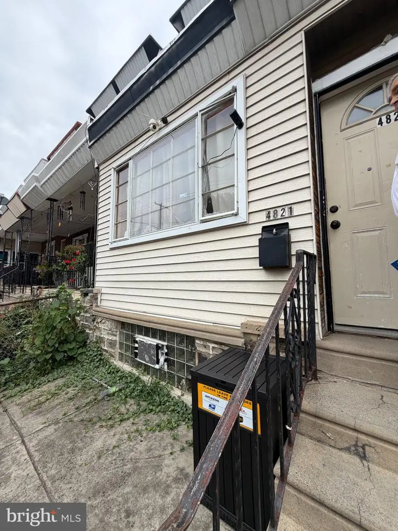 4821 D St, Philadelphia, PA 19120 - #1