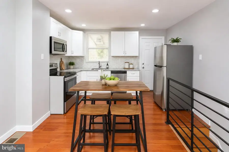 882 N Fallon St, Philadelphia, PA 19139 - #3