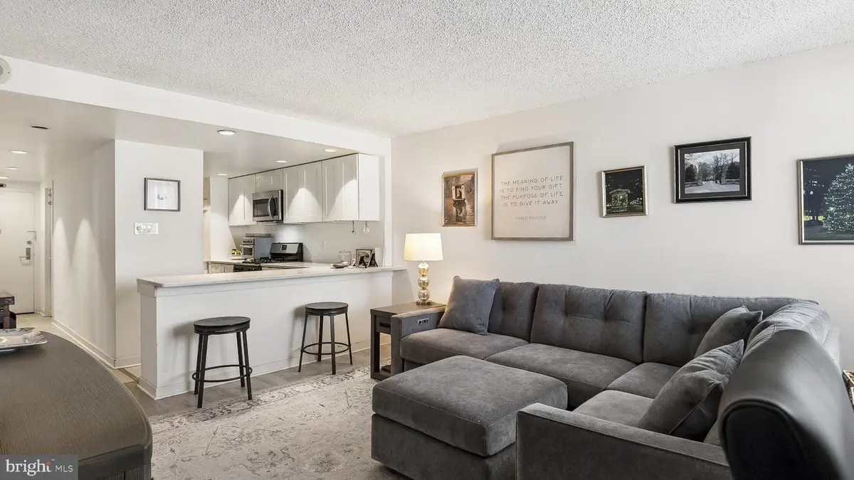 604 S Washington Sq #3008, Philadelphia, PA 19106 - #1