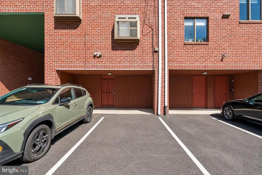 808-00 Pine St #a, Philadelphia, PA 19107 - #3