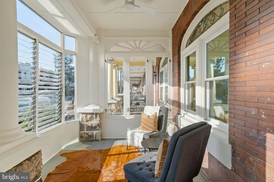 131 W Abbottsford Ave, Philadelphia, PA 19144 - #2