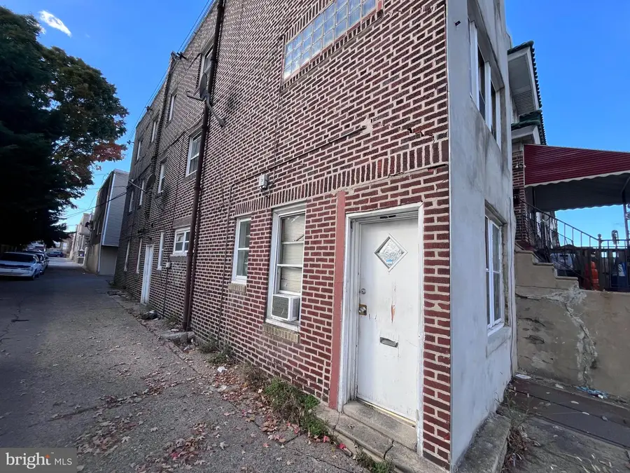 4012 L St, Philadelphia, PA 19124 - #3