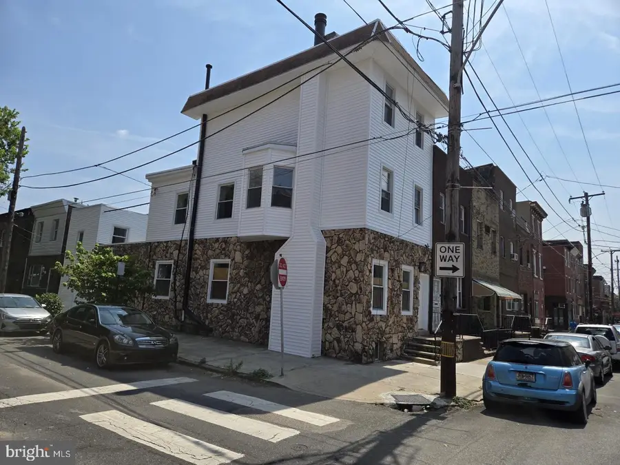 1513 S 10th St, Philadelphia, PA 19147 - #2