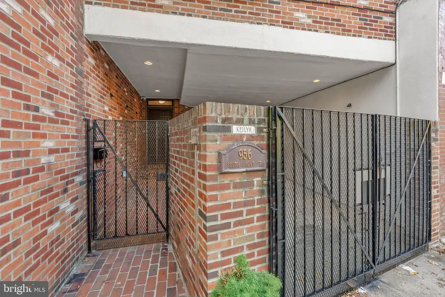 956 S Front St, Philadelphia, PA 19147 - #2