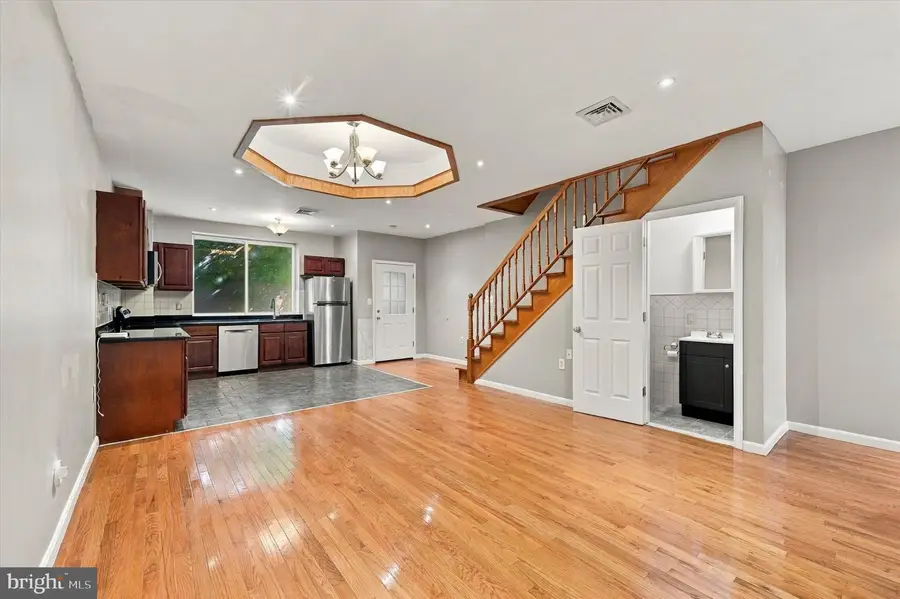 2323 S Alder St, Philadelphia, PA 19148 - #3