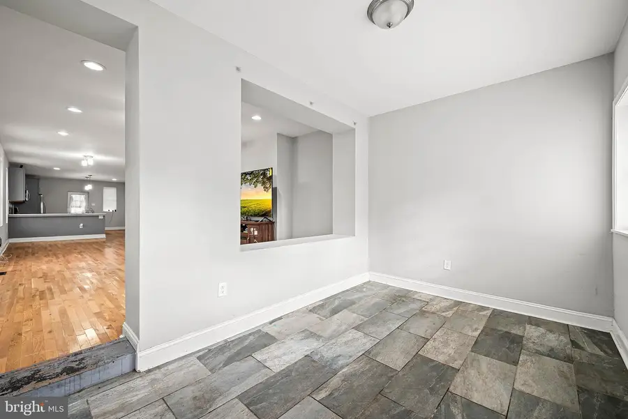 5949 Webster St, Philadelphia, PA 19143 - #2