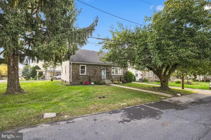 6700 Pechin St, Philadelphia, PA 19128 - #2