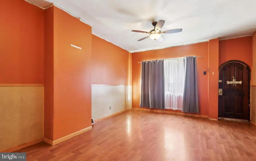 1012 Winton St, Philadelphia, PA 19148 - #2
