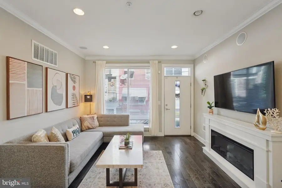 522 Mercy St, Philadelphia, PA 19148 - #2
