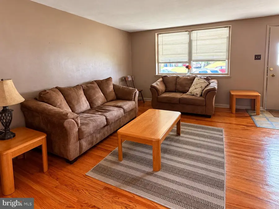 3575 Primrose Rd, Philadelphia, PA 19114 - #3