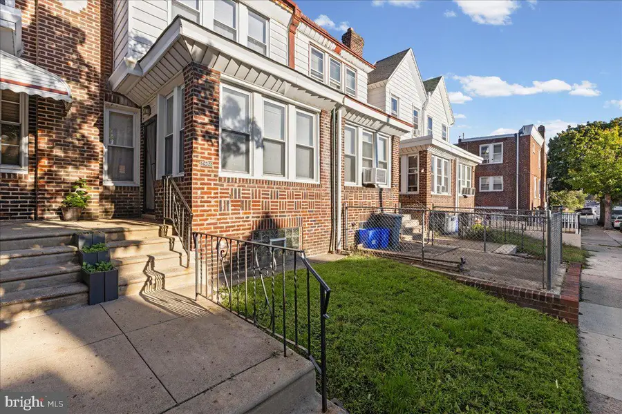 5936 Reach St, Philadelphia, PA 19120 - #2