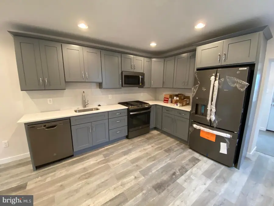2609 Almond St, Philadelphia, PA 19125 - #3