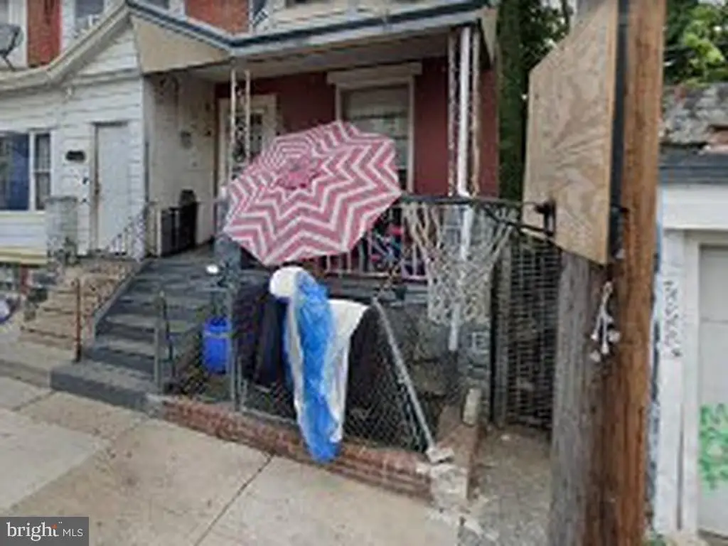 555 S Salford St, Philadelphia, PA 19143 - #1