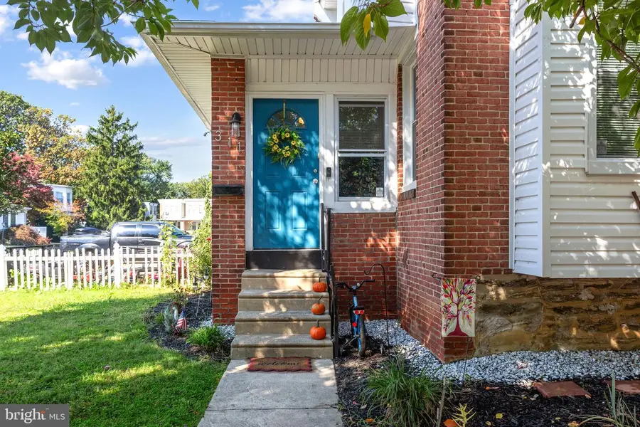 311 Friendship St, Philadelphia, PA 19111 - #2