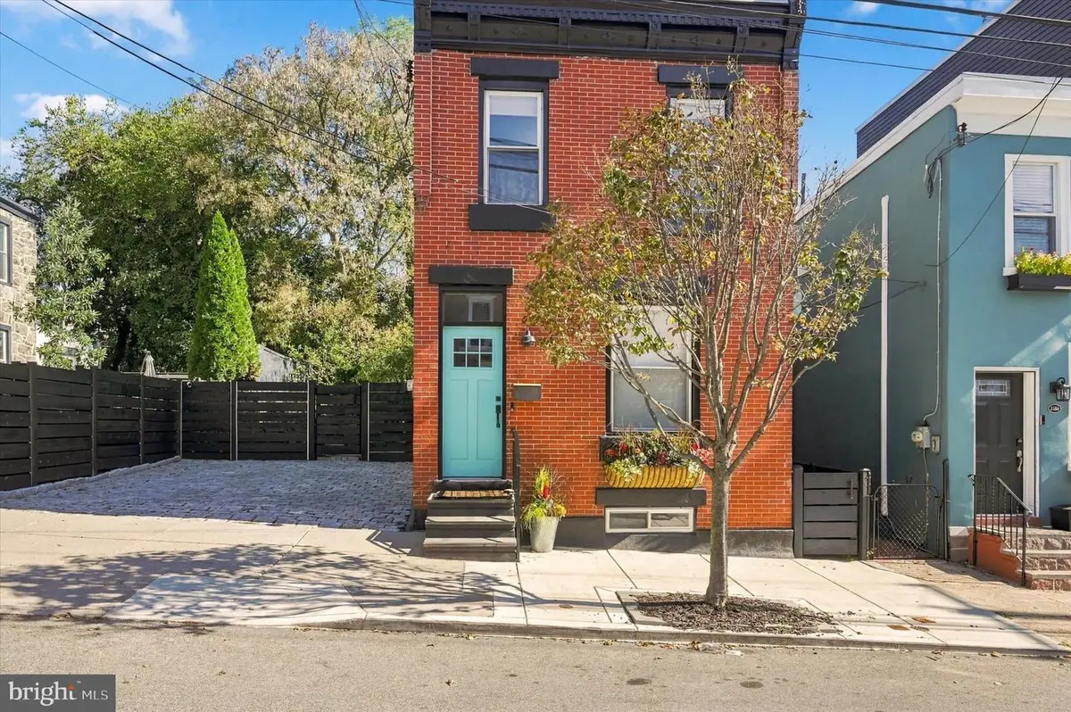 3584 Calumet St, Philadelphia, PA 19129 - #1