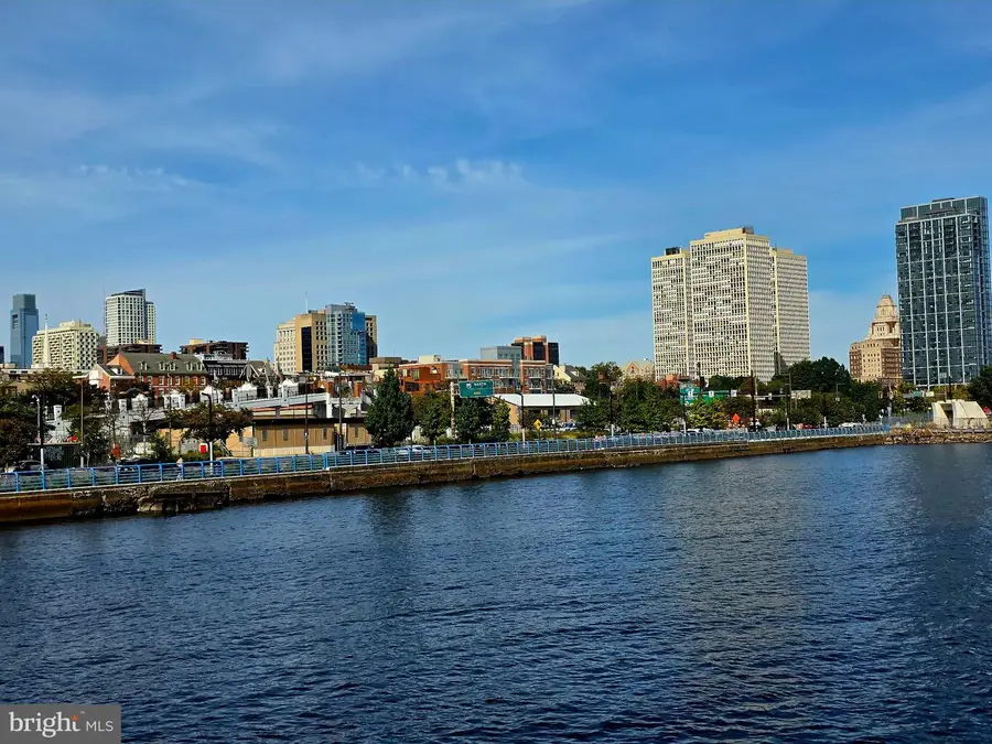 717-00 S Chris Columbus Blvd #615, Philadelphia, PA 19147 - #3