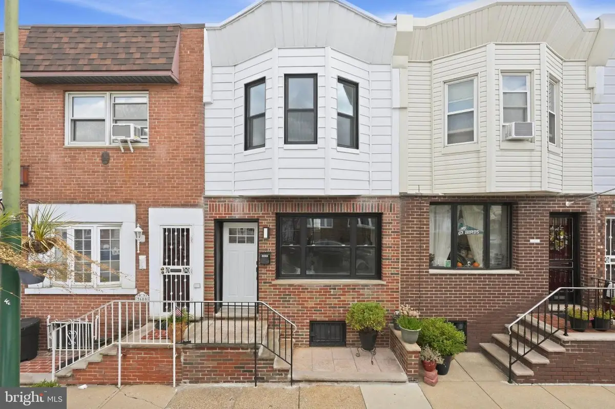2611 S 12th St, Philadelphia, PA 19148 - #1