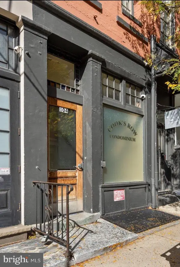 104 N 2nd St #204, PHILADELPHIA, PA 19106