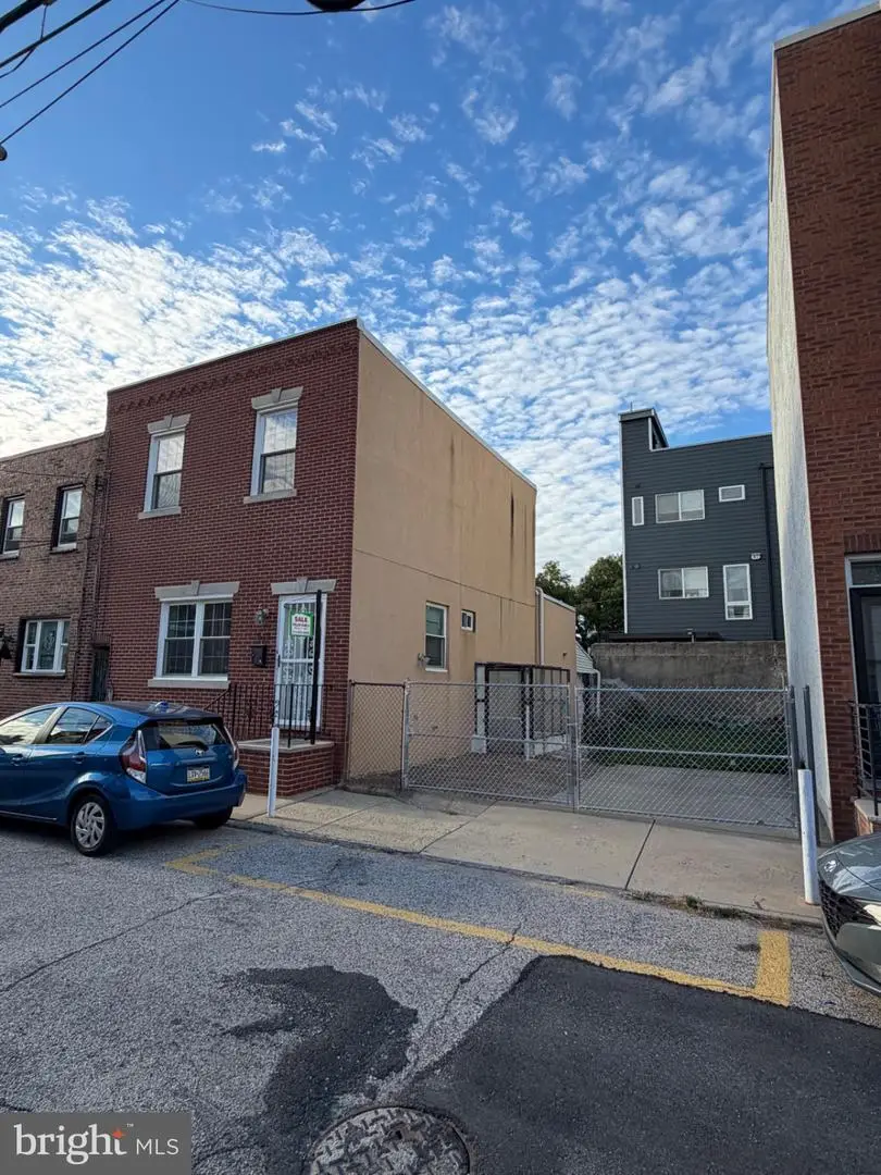 519 E Cabot St, Philadelphia, PA 19125 - #1