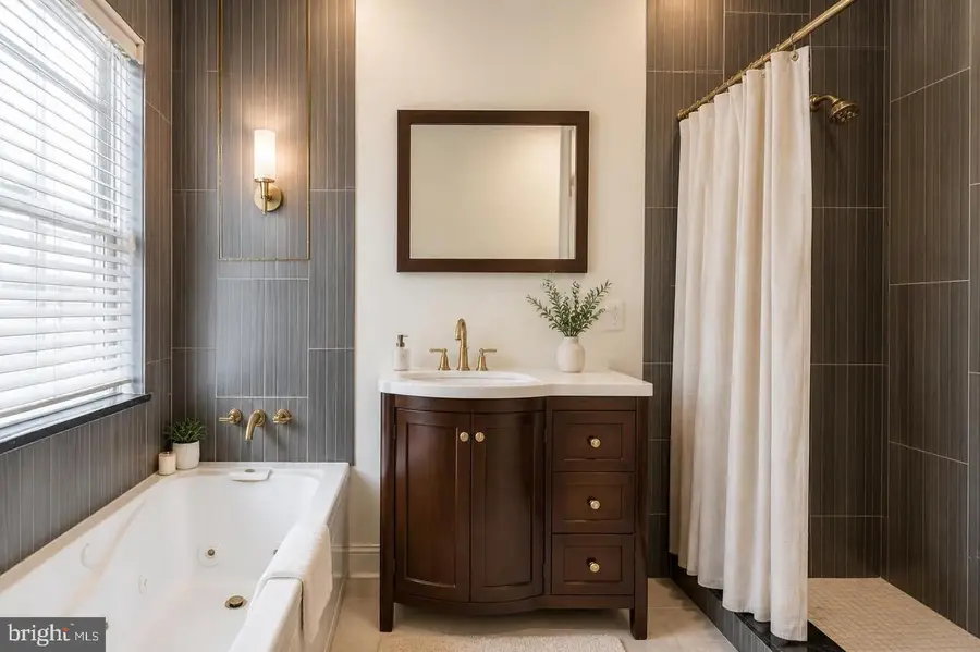 1456 E Columbia Ave, Philadelphia, PA 19125 - #3