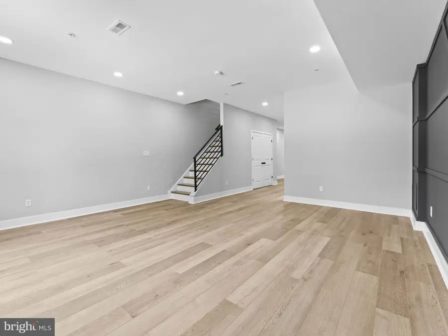 5218 9th St, Philadelphia, PA 19141 - #2
