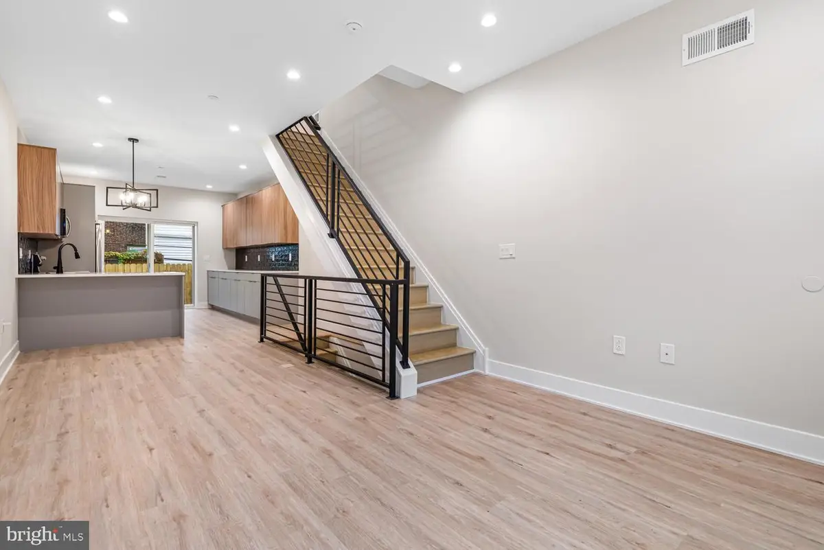 2067 E Birch St, Philadelphia, PA 19134 - #1