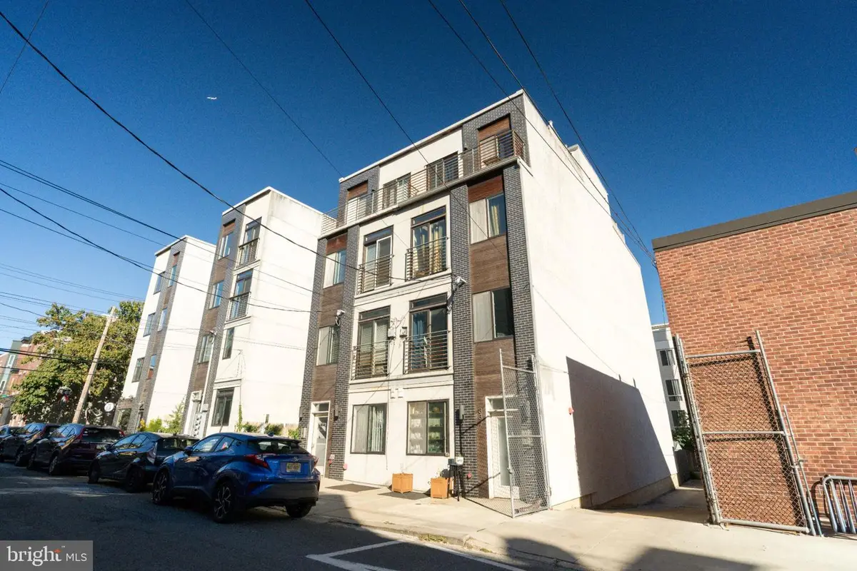837 N 16th St #4, Philadelphia, PA 19130 - #1