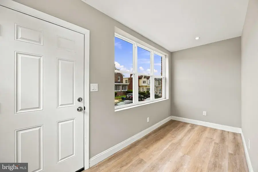 5832 N Camac St, Philadelphia, PA 19141 - #2