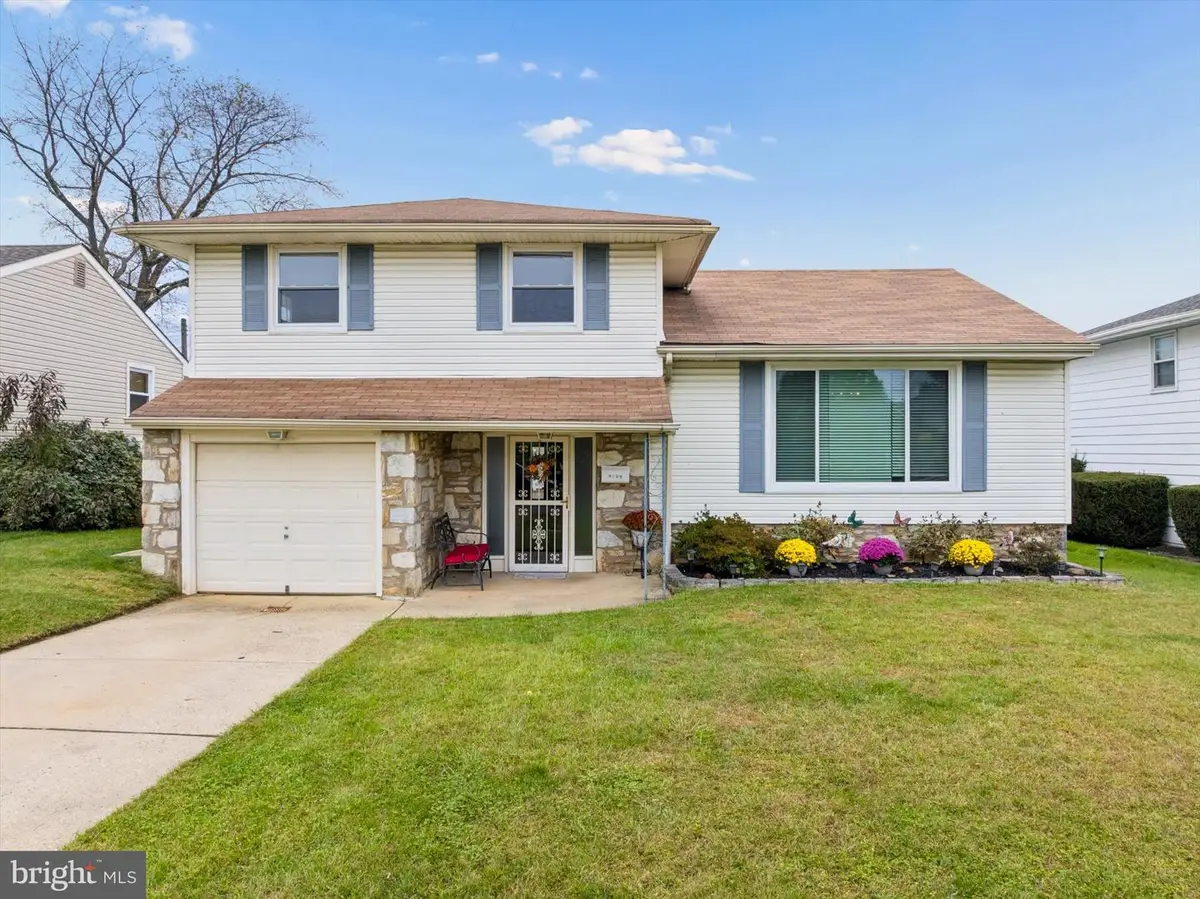 9728 Portis Rd, Philadelphia, PA 19115 - #1