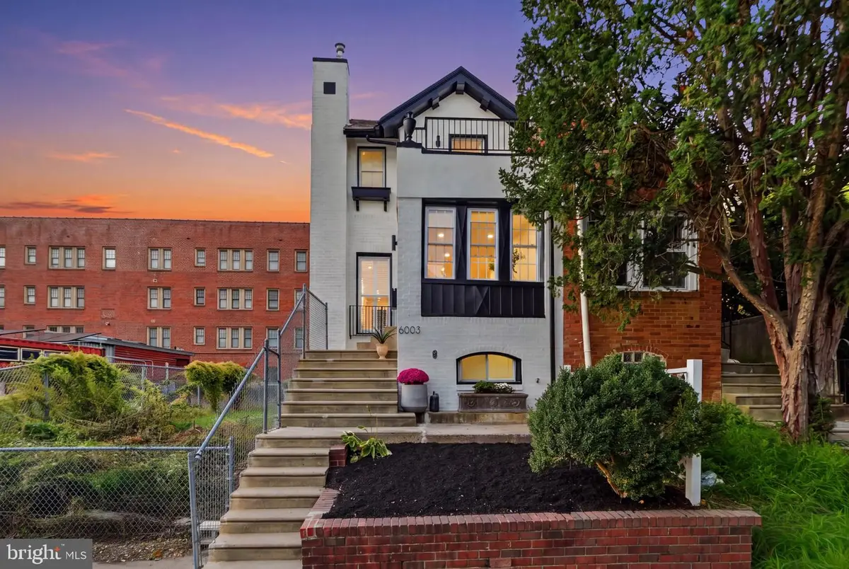 6003 Cedarhurst St, Philadelphia, PA 19143 - #1