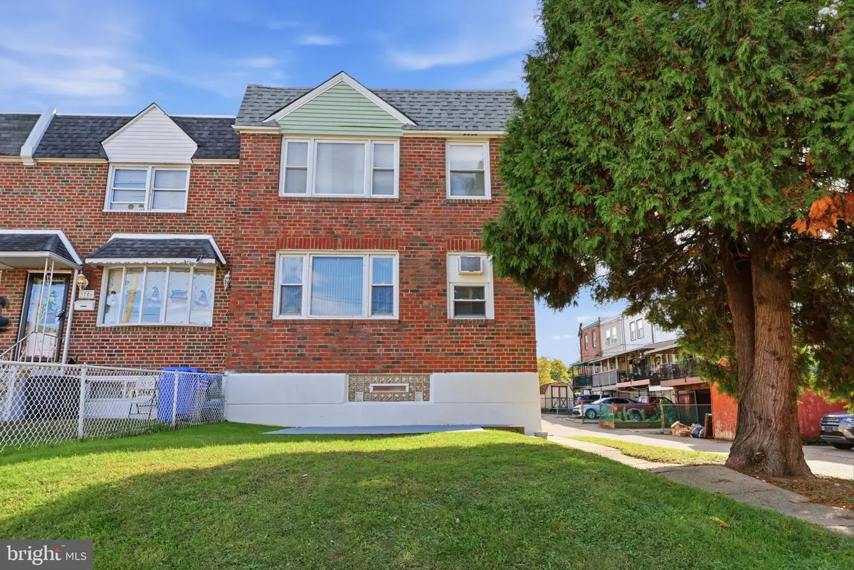 3704 Vader Dr, Philadelphia, PA 19154 - #1