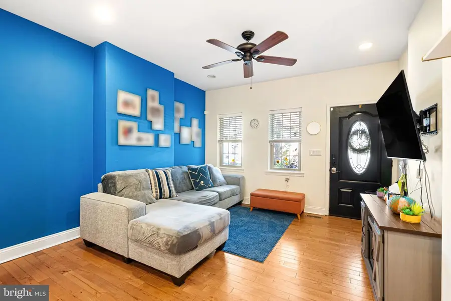 1306 E Berks St, Philadelphia, PA 19125 - #2