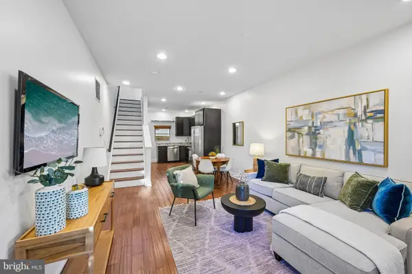 2321 E Thompson St, PHILADELPHIA, PA 19125