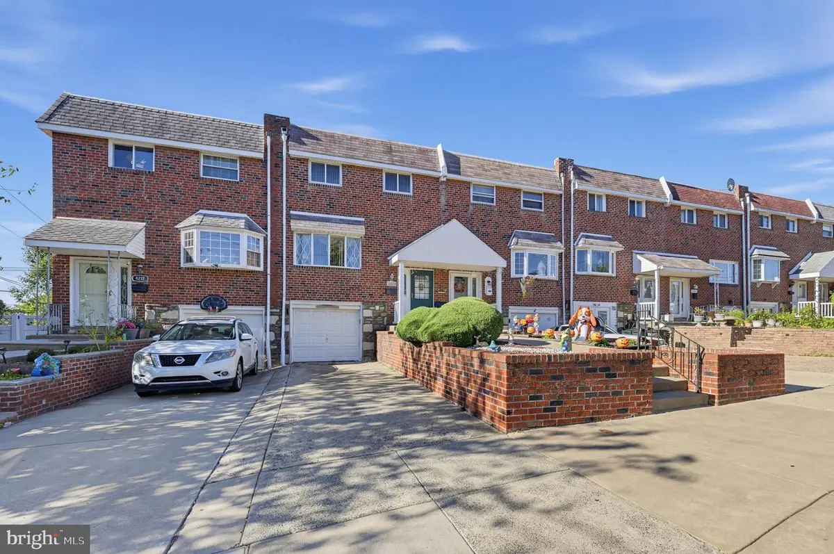 4210 Fairdale Rd, Philadelphia, PA 19154 - #1