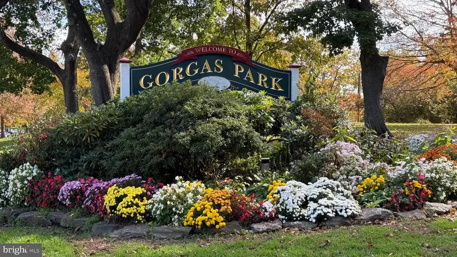 540 Gates St, Philadelphia, PA 19128 - #2