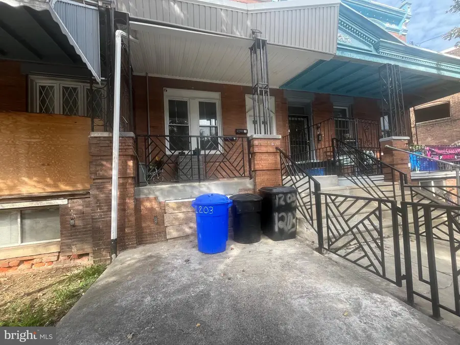 1203 W Hilton St, Philadelphia, PA 19140 - #3
