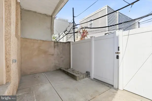2111 Wharton St, PHILADELPHIA, PA 19146